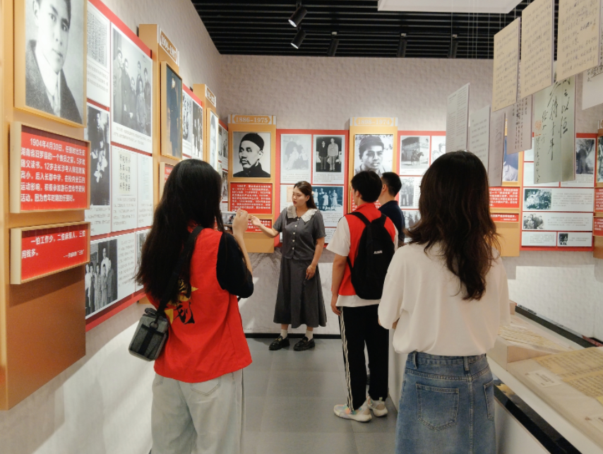 江苏建院：青春舵手铸魂育人传习社以创意实践助力红色资源保护与活化